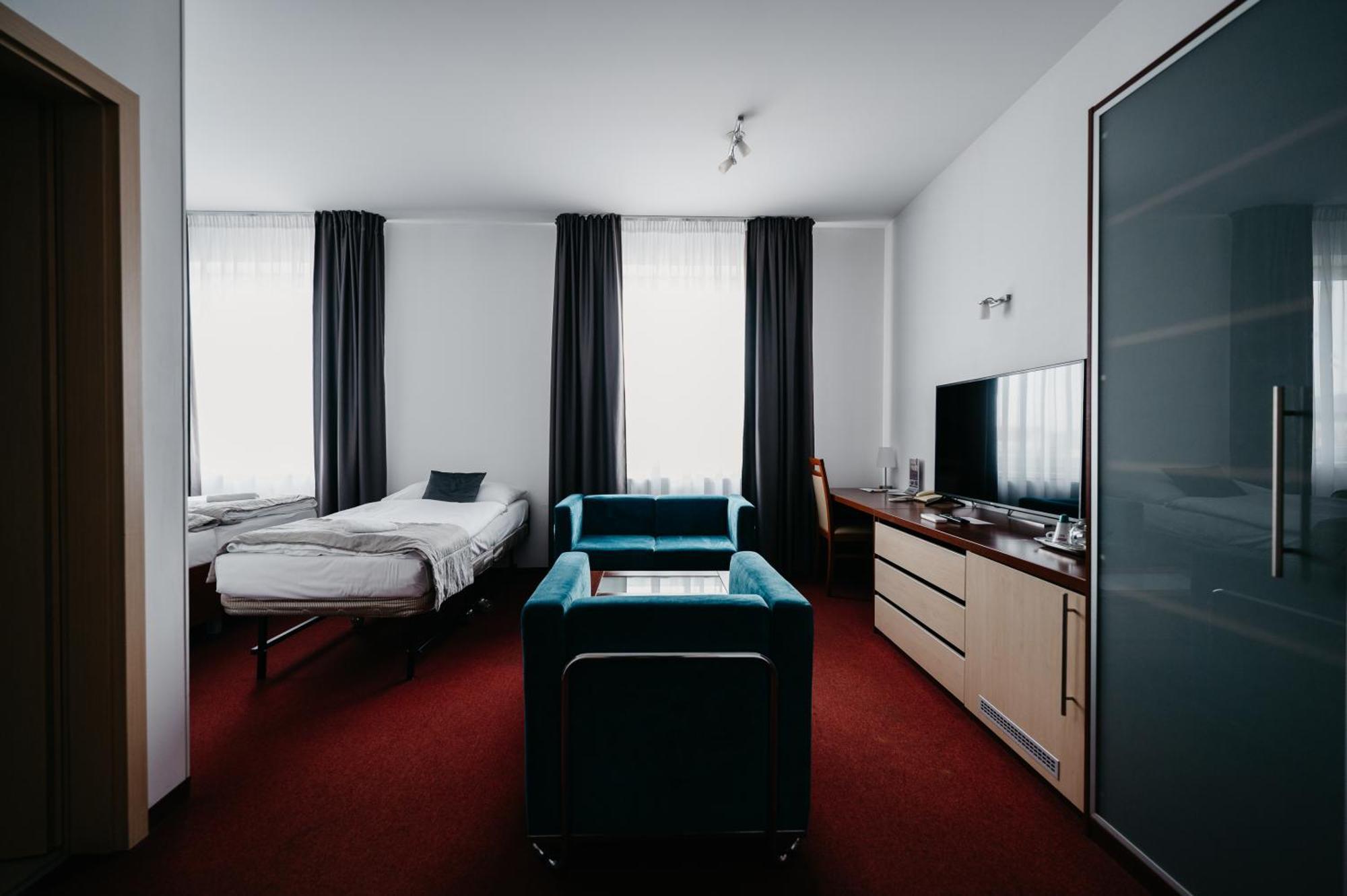 Hotel Color Bratislava Esterno foto