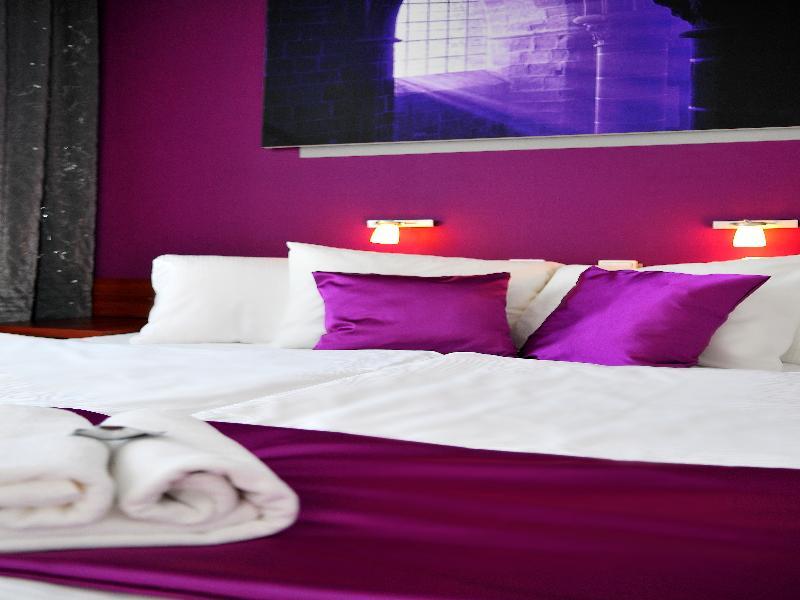 Hotel Color Bratislava Esterno foto